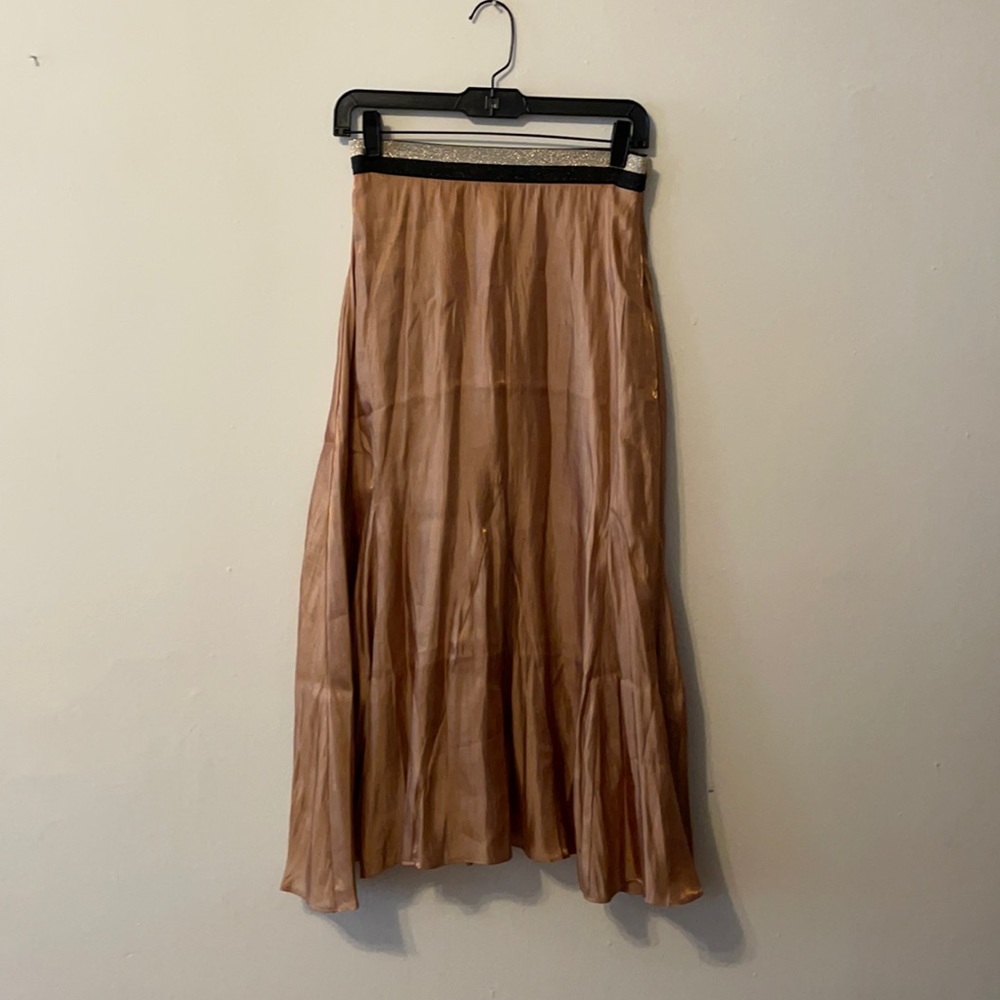 E. Ssue ankle length skirt size M gold color